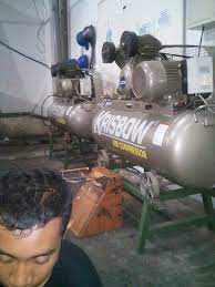 Sejumlah karyawan pabrik garmen di sukabumi, jawa barat berdemo karena gajinya selama dua bulan tak dibayar. Jordan Bakery Kediri Jawa Timur Telepon 62 354 477777