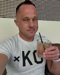 John Whaley (@jowhaley) • Instagram photos and videos