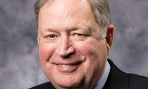 Bill Murphy to retire as vice president for communications