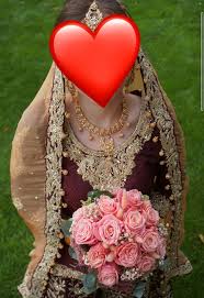 Mirraw.com has been visited by 10k+ users in the past month Indisches Pakistanisches Brautkleid In 04318 Leipzig Fur 175 00 Zum Verkauf Shpock De