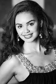 women 4: Heather Swann Crowned Miss District of Columbia USA 2011