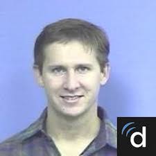 Travis Bench's Instagram, Twitter & Facebook