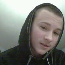 Ethan McLean (@Eth_McLean)