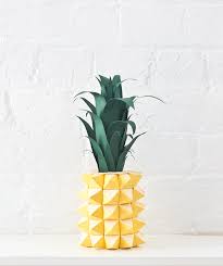 Love Luck Kisses Cake The Blog Friday Fun Finds Pineapple Crafts Projects Pineapple Crafts Paper Art
