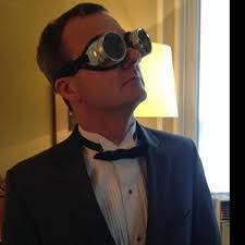 Leo Sieben's Instagram, Twitter & Facebook