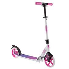Bay city rollers were the cause of teen hysteria in the 70s known as rollermania, with pop hits like saturday night, money honey and i only want to be with you. Oxelo City Roller Scooter Mid 7 Weiss Rosa Grosse Einheitsgrosse Von Decathlon Ansehen