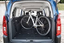 Citroen Berlingo Xl Vue Du Coffre Ouvert Berlingo Voiture Automobile