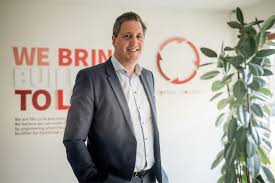 Xxx emiliano y su varita should she s not the girl in the video