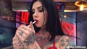 UNREAL PORN - She Represents The Oldest Job Ever - XNXX.COM