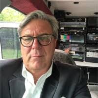 Ken Logsdon's Instagram, Twitter & Facebook