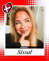 Ricky Hutton's Instagram, Twitter & Facebook