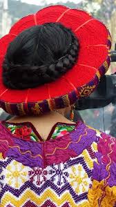 Umial Tinimit Re Xelajuj N Oj Portando El Atuendo Ceremonial Huipil Y Cinta Ceremonial Quetzaltenango G Guatemalan Textiles Guatemalan Art Tribal Costume