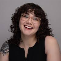 Taylor Hepler's Instagram, Twitter & Facebook