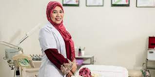 Aspired to do something different, yrms was established by dymm tuanku sultan selangor to help youths develop their confidence, skills and talents. Yayasan Raja Muda Selangor Yrms