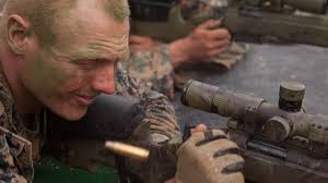 4th Marine Regiment commanding officer presents awards to MRF-D Marines