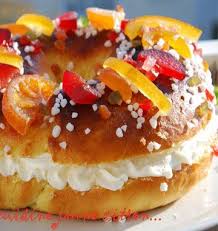 Gateau Des Rois A La Chantilly Tonka Recette Recettes De Cuisine Gateaux Des Rois Alimentation