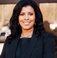 Debra Weston's Instagram, Twitter & Facebook