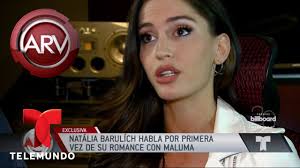 Luego de varios rumores sobre la supuesta ruptura entre maluma y la dj natalia barulich, la revista people en español lo confirmó. Natalia Barulich Habla De Su Relacion Con Maluma Al Rojo Vivo Telemundo Youtube