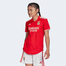Emirates rangierte 2010 unter den gewinnstärksten fluggesellschaften der welt auf platz zwei. Adidas Benfica Lissabon 21 22 Heimtrikot Rot Adidas Deutschland