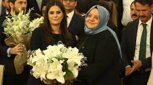 10 temmuz 2018 , salı. Zehra Zumrut Selcuk Gorevi Sarieroglu Ndan Devraldi