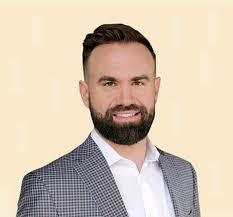 Josh Meacham's Instagram, Twitter & Facebook