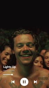 Harry Styles Lights Up Spotify Wallpaper Harry Styles Songs Harry Styles Wallpaper Harry Styles Photos