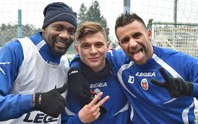 Juli 2019 ble han lånt ut til inter frem til 30. Barella Si Allena A Orsenigo Como Calcio Como