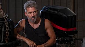 Martino piccione (giuseppe fiorello) collabora con i più grandi divi della musica leggera italiana, ma nessuno sa chi è. Con Gli Orologi Del Diavolo Giuseppe Fiorello Torna Su Rai1 Rai Ufficio Stampa
