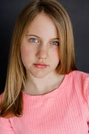 Jada Kim's Instagram, Twitter & Facebook