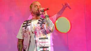 He then returned to medellín and gained popularity. J Balvin Says He S Recovering From Coronavirus Cnn