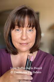 Hi everyone do you know any lip liner and lipstick shades similar to these  please preferably drug store thank you