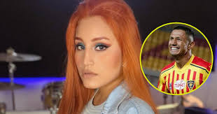 Conoce a la prima de Lapadula que cantó con Yahaira Plasencia