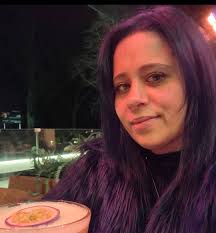 Hi everyone, I'm Samantha, owner of s.hcreativecakes.. I'm based in Old  Trafford for collection, or I do offer delivery throughout Greater  Manchester. Here's a few pictures of my work. If you have