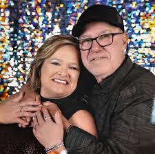 What might be the problem with my electric jack and how can I fix it?