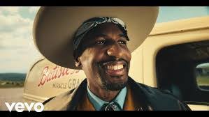 Peter Roome's Instagram, Twitter & Facebook