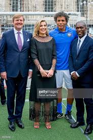 Van hooijdonk byl zastoupen 46krát za nizozemský národní tým. King Willem Alexander Of The Netherlands And Queen Maxima Of The Queen Maxima Queen Maxima Of The Netherlands Netherlands
