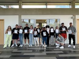 Éischt-Hëllefs-Cours