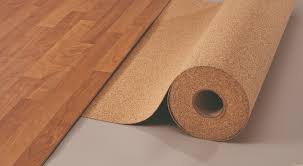 Trittschalldämmmatten werden immer dann benötigt, wenn der holzboden nicht mit dem estrich verklebt wird oder verschraubt wird (massivholzdielen), sondern lose verlegt wird. Welche Trittschalldammung Ist Die Richtige Casando Ratgeber
