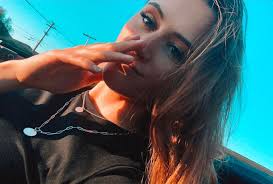 𝐦𝐚𝐧𝐝𝐲 (@mandi.bum) • Instagram photos and videos