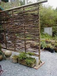 Pin By Cruz Laje On Diy Cheap Garden Fencing Backyard Fences Diy Garden Fence