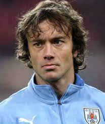 Külla mindi itaalia vanimale tegevklubile ehk 1893. Transferticker Pandev Am Vesuv Lugano In Paris Internationaler Fussball Kicker