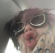 Pin By Greenaxeman On Peep In 2020 Lil Peep Kiss Lil Peep Beamerboy Lil Peep Hellboy