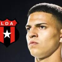 Larry Angulo se desahoga tras ser limpiado por Machillo Ramírez