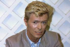David bowie was born david robert jones in brixton, london, on 8 january 1947. Why David Bowie S Eyes Became Two Different Colors