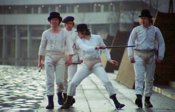 A Clockwork Orange (1972) — How to hate art in two hours – Mutant Reviewers