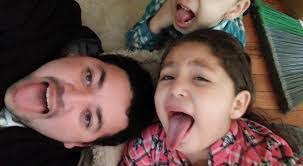 Felipe Urquilla's Instagram, Twitter & Facebook