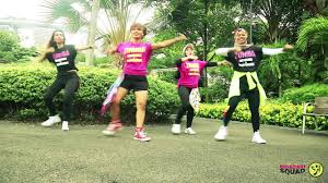 Program ini mengambil latar sebuah rumah deng. Goyang Ubur Ubur Remix Tik Tok Zumba Viral Youtube
