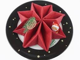 Servietten Falten Zu Einem Stern Eine Idee Fur Den Kaffeetischstampin X60 Up Produkte Servietten Falten Servietten Falten Weihnachten Servietten Falten Stern