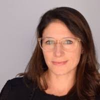 Danielle Fessler's Instagram, Twitter & Facebook