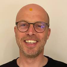 TØMRERMESTER PETER HELMS